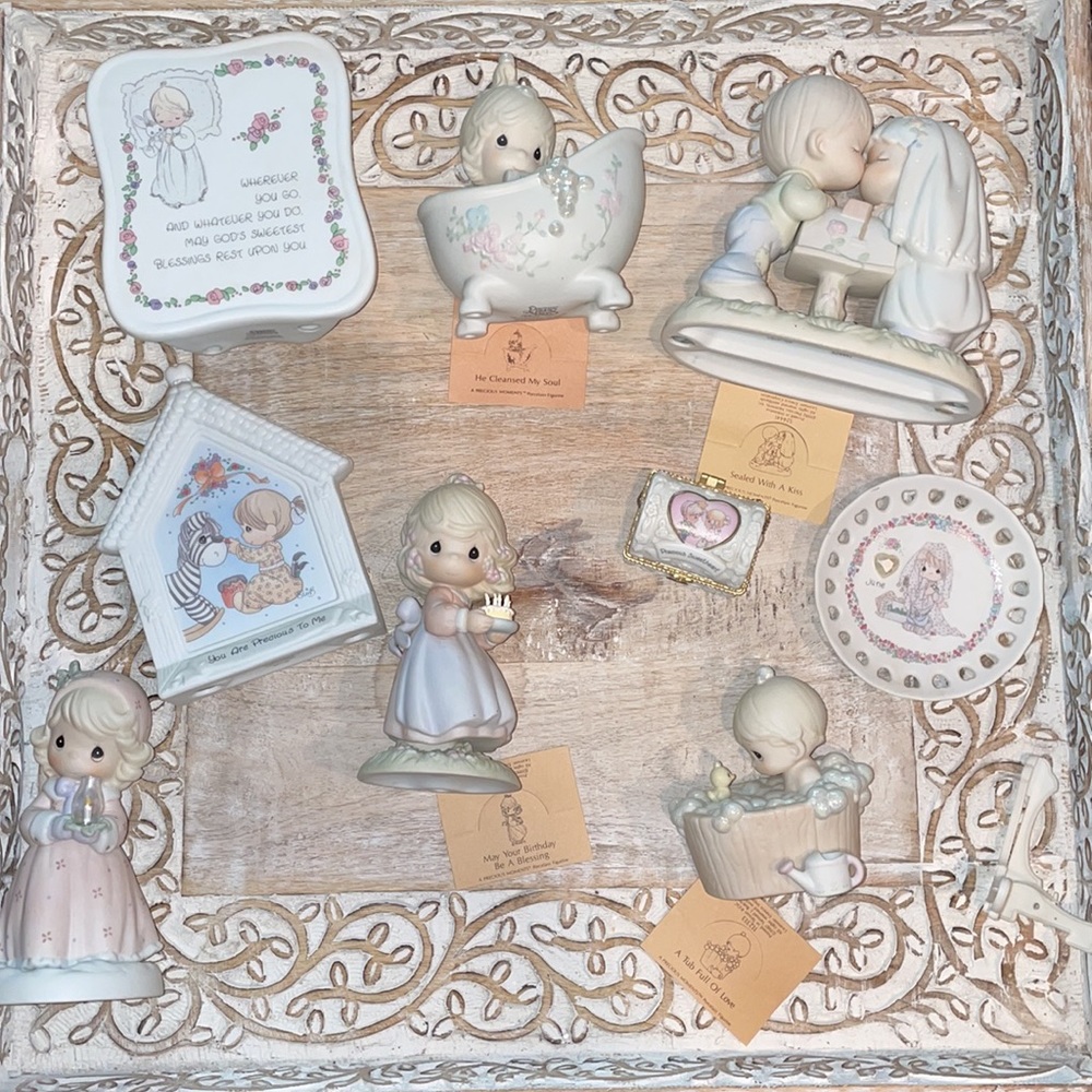 PRECIOUS MOMENTS 9 piece bundle